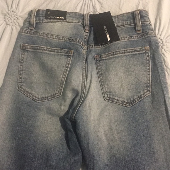 Tobi High Rise Mom Jeans - Picture 4 of 7